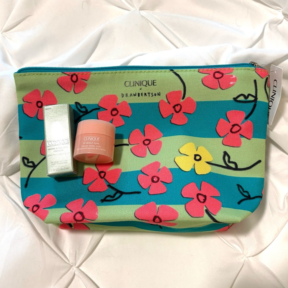 Clinique Makeup Bag & 2 Travel Sized Items, Brand New!